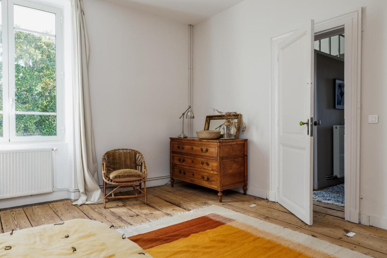 L'Escapade Villa Carignan-de-Bordeaux Exteriör bild